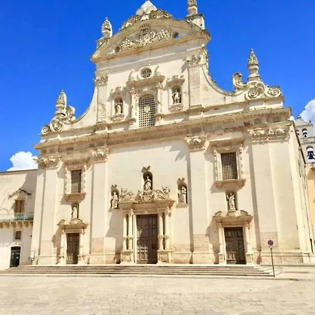 Palazzo Cavoti 4* ガラティーナ