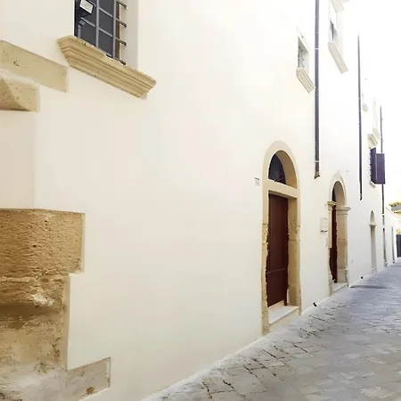 Palazzo Cavoti ガラティーナ